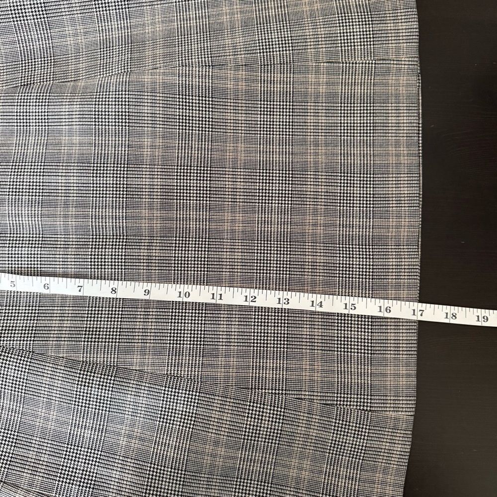 Babaton Plaid Hopper Skirt (Aritzia) - Picture 10 of 10